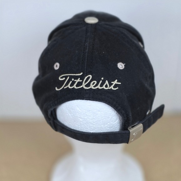 Titleist Black Golf Cap Hat Adjustable Strap Embroidered Logo by New Era - Picture 3 of 9